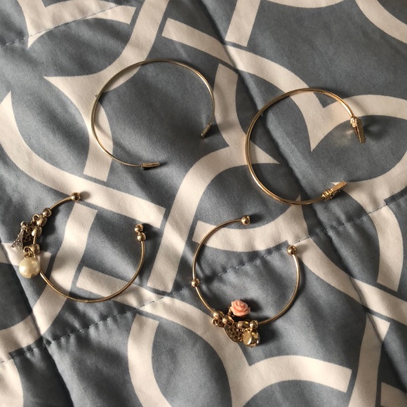 mini bracelets ! - Picture 2 of 2